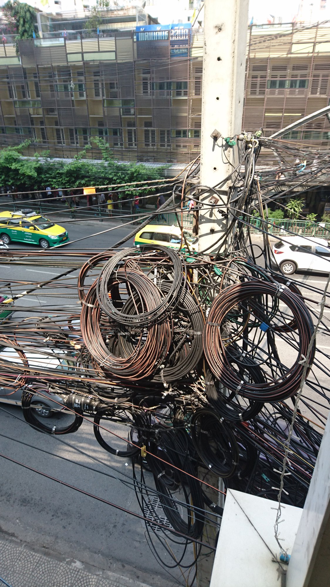 バンコクの電線