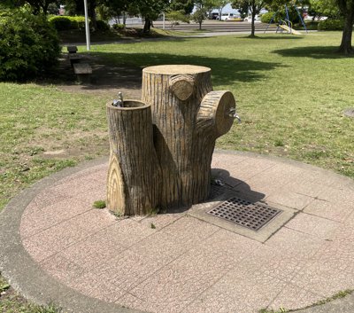 児童コーナーの水道