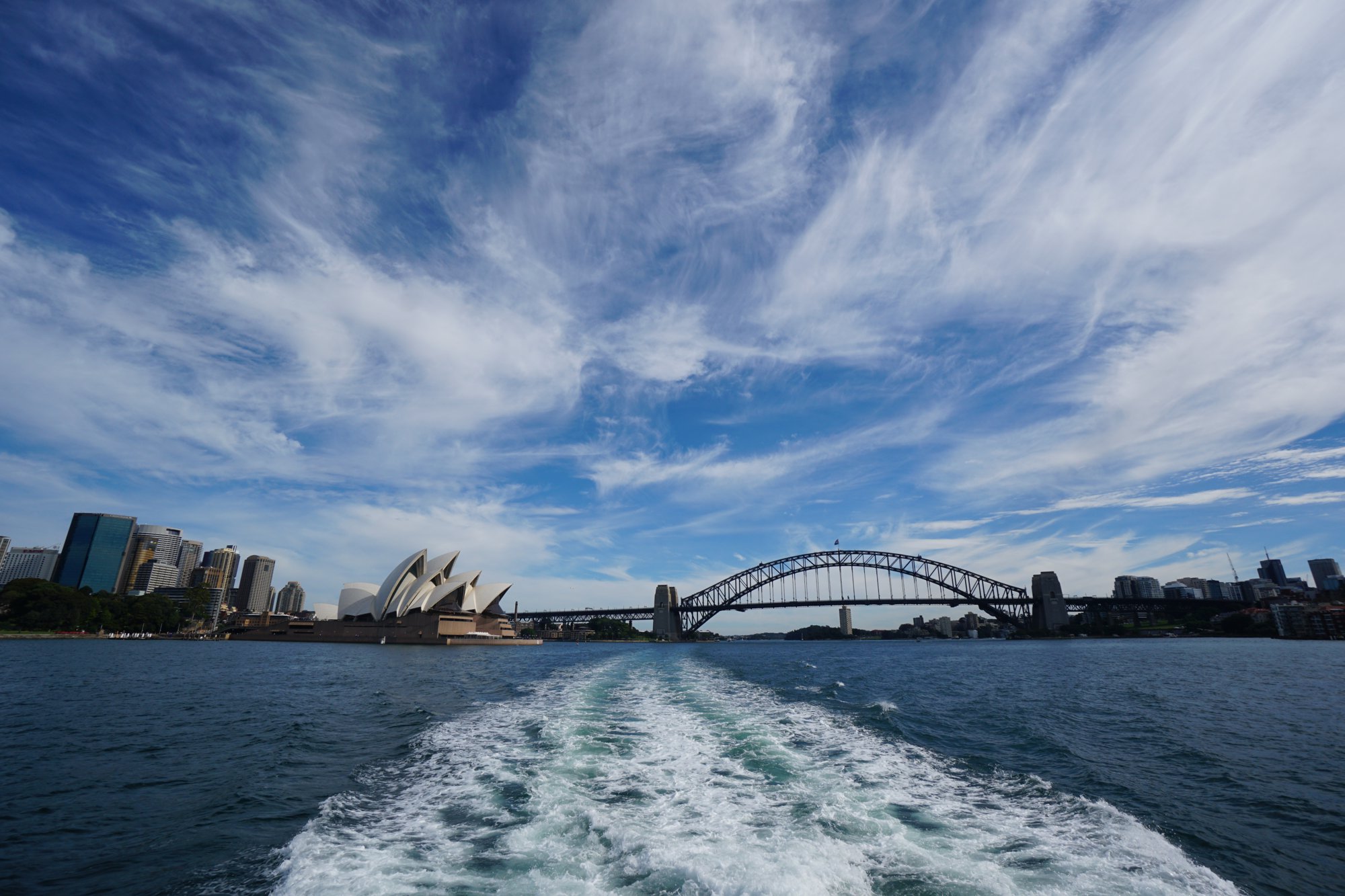 シドニー・ハーバーブリッジとオペラハウス